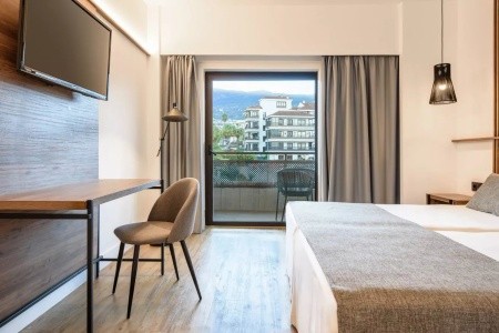 Fergus Puerto De La Cruz (Ex. Smy) - 20