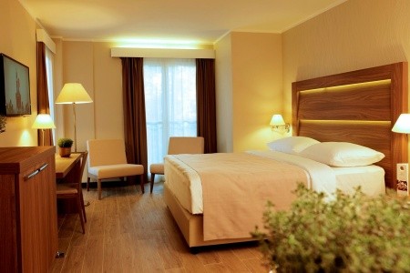 Slovinsko Portorož Life Class 5 dňový pobyt Polpenzia Vlastná September 2026 (10/09/26-14/09/26)