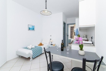 Sunshine Garden Apartments - 15