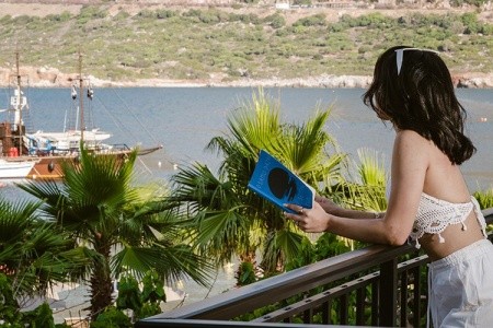 Bali Seaside Sailor - 2