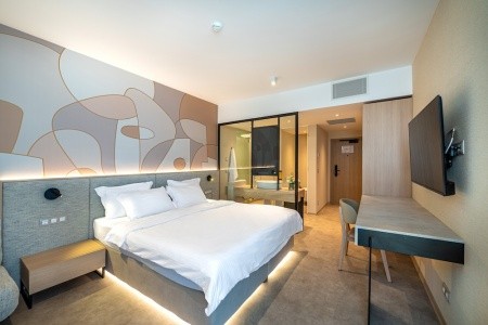 Zenith (Ex.marlin Beach) - 41