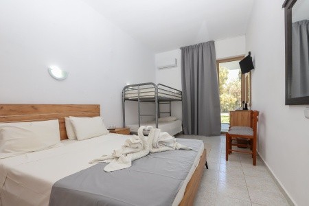 Belvita (Ex. Loutanis) - 104