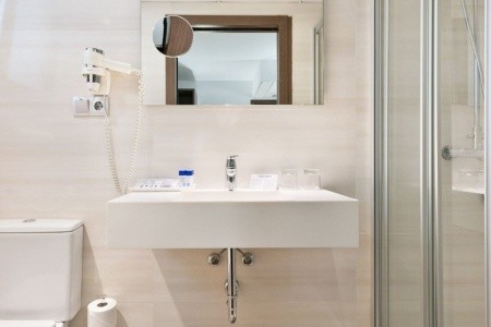 Španielsko Barcelona Auto Hogar 14 dňový pobyt Raňajky Letecky Letisko: Praha October 2025 (25/10/25- 7/11/25)