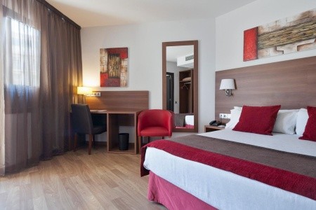 Španielsko Barcelona Auto Hogar 14 dňový pobyt Raňajky Letecky Letisko: Praha October 2025 (25/10/25- 7/11/25)