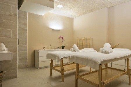 Španielsko Barcelona Auto Hogar 14 dňový pobyt Raňajky Letecky Letisko: Praha October 2025 (25/10/25- 7/11/25)