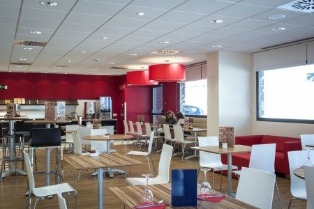 Španielsko Madrid Travelodge Madrid Alcala 9 dňový pobyt Raňajky Letecky Letisko: Praha October 2025 ( 2/10/25-10/10/25)