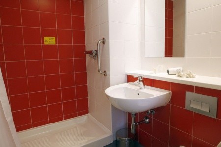 Španielsko Madrid Travelodge Madrid Alcala 9 dňový pobyt Raňajky Letecky Letisko: Praha October 2025 ( 2/10/25-10/10/25)