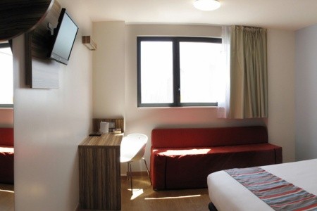 Španielsko Madrid Travelodge Madrid Alcala 9 dňový pobyt Raňajky Letecky Letisko: Praha October 2025 ( 2/10/25-10/10/25)