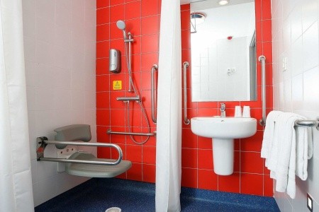 Španielsko Madrid Travelodge Madrid Alcala 9 dňový pobyt Raňajky Letecky Letisko: Praha October 2025 ( 2/10/25-10/10/25)