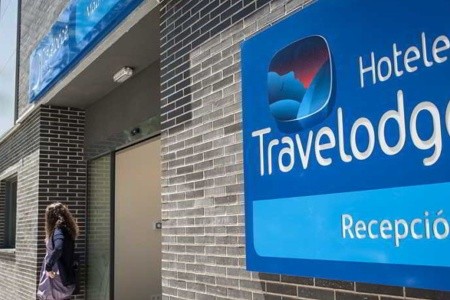 Španielsko Madrid Travelodge Madrid Alcala 9 dňový pobyt Raňajky Letecky Letisko: Praha October 2025 ( 2/10/25-10/10/25)