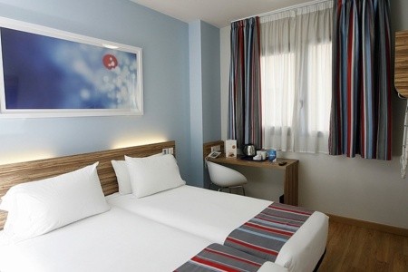 Španielsko Madrid Travelodge Madrid Alcala 9 dňový pobyt Raňajky Letecky Letisko: Praha October 2025 ( 2/10/25-10/10/25)