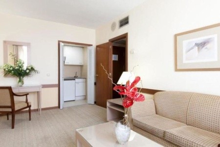 Španielsko Madrid Plaza Basílica 13 dňový pobyt Raňajky Letecky Letisko: Praha October 2025 ( 4/10/25-16/10/25)