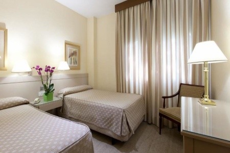 Španielsko Madrid Plaza Basílica 13 dňový pobyt Raňajky Letecky Letisko: Praha October 2025 ( 4/10/25-16/10/25)