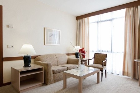 Španielsko Madrid Plaza Basílica 13 dňový pobyt Raňajky Letecky Letisko: Praha October 2025 ( 4/10/25-16/10/25)