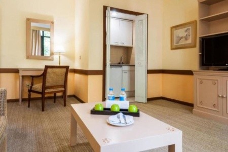 Španielsko Madrid Plaza Basílica 13 dňový pobyt Raňajky Letecky Letisko: Praha October 2025 ( 4/10/25-16/10/25)