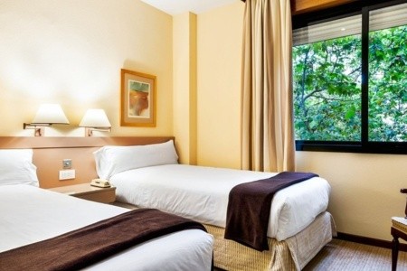 Španielsko Madrid Plaza Basílica 13 dňový pobyt Raňajky Letecky Letisko: Praha October 2025 ( 4/10/25-16/10/25)