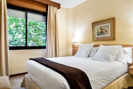 Španielsko Madrid Plaza Basílica 13 dňový pobyt Raňajky Letecky Letisko: Praha October 2025 ( 4/10/25-16/10/25)