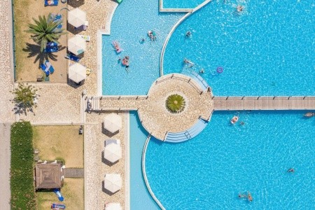Roda Beach Resort & Spa - 2