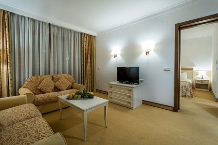 Royal Palace Helena Sands - 24