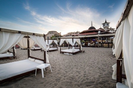 Royal Palace Helena Sands - 29