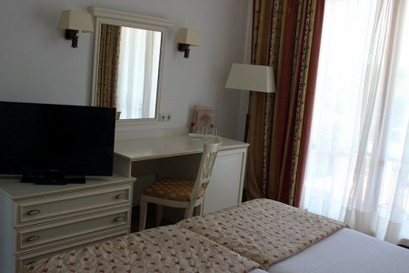 Royal Palace Helena Sands - 34