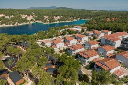 Gava Waterman Island Cottages