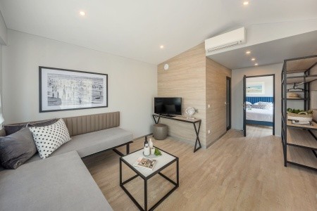 Gava Waterman Island Cottages