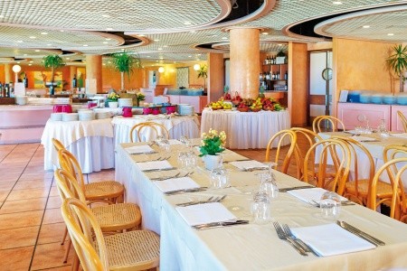 Taliansko Sardínia / Sardegna Sant'elmo Beach 15 dňový pobyt Plná penzia Letecky Letisko: Praha July 2025 (25/07/25- 8/08/25)