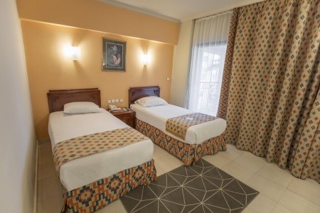 Sunrise Holidays Resort - 11