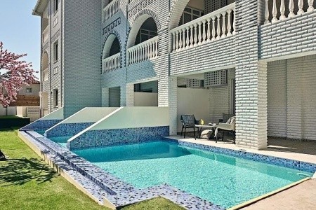 Meandros Boutique - 9