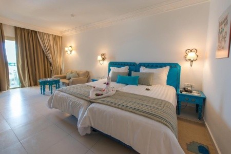 Regency Hotel & Spa - 11