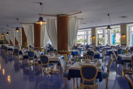 Regency Hotel & Spa - 14