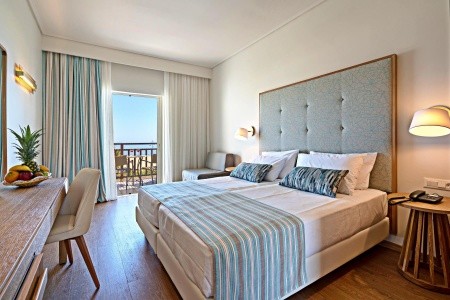 Pilot Beach Resort - 6