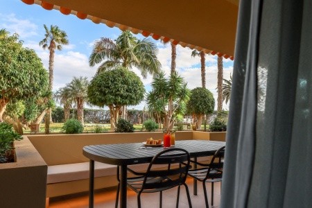 Madeira Caniço The Views Oasis 8 dňový pobyt Polpenzia Letecky Letisko: Budapešť September 2026 ( 7/09/26-14/09/26)