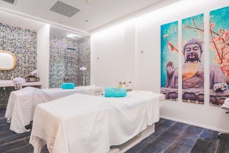 Kanárske ostrovy Lanzarote Lava Beach 10 dňový pobyt Raňajky Letecky Letisko: Praha September 2025 (15/09/25-24/09/25)