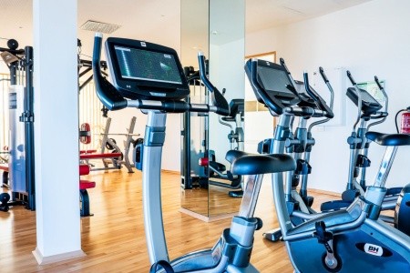 Kanárske ostrovy Lanzarote Lava Beach 10 dňový pobyt Raňajky Letecky Letisko: Praha September 2025 (15/09/25-24/09/25)