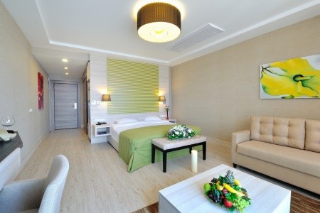 Turecko Bodrum Sianji Well-Being Resort 8 dňový pobyt Ultra All inclusive Letecky Letisko: Katovice July 2026 ( 2/07/26- 9/07/26)