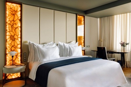 Madeira Funchal The Reserve 8 dňový pobyt Polpenzia Letecky Letisko: Praha September 2025 ( 1/09/25- 8/09/25)