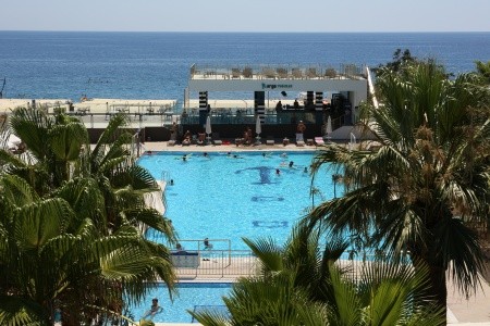 Sailors Beach Club - 38