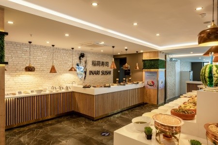 Sailors Beach Club - 48