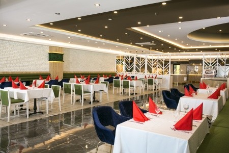 Sailors Beach Club - 54