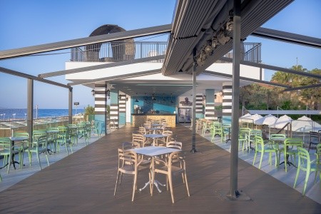 Sailors Beach Club - 84