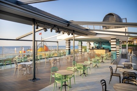 Sailors Beach Club - 86