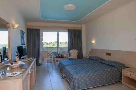 Kalithea Mare Palace - 9