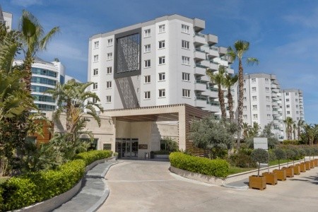 Turecko Antalya Wyndham Garden Lara (Ex.