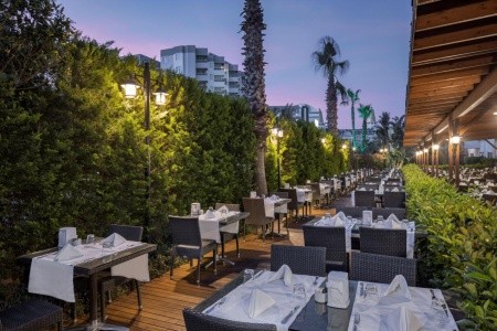 Turecko Antalya Wyndham Garden Lara (Ex.