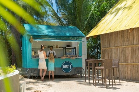 Maurícius Grand Baie Coin De Mire Attitude 11 dňový pobyt Polpenzia Letecky Letisko: Praha March 2026 ( 8/03/26-18/03/26)