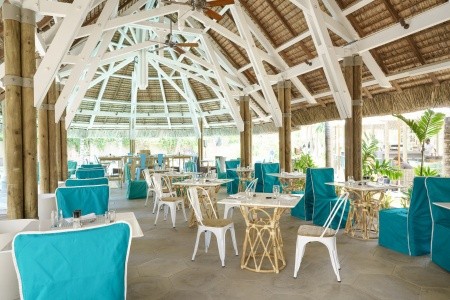 Maurícius Grand Baie Coin De Mire Attitude 11 dňový pobyt Polpenzia Letecky Letisko: Praha March 2026 ( 8/03/26-18/03/26)