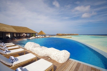 Maldivy Atol Ari Lily Beach Resort & Spa 12 dňový pobyt Ultra All inclusive Letecky Letisko: Viedeň June 2026 (21/06/26- 2/07/26)