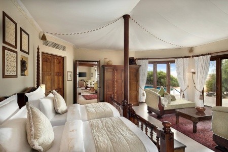 Spojené arabské emiráty Dubaj Al Maha Desert Resort 12 dňový pobyt Plná penzia Letecky Letisko: Praha March 2026 (11/03/26-22/03/26)